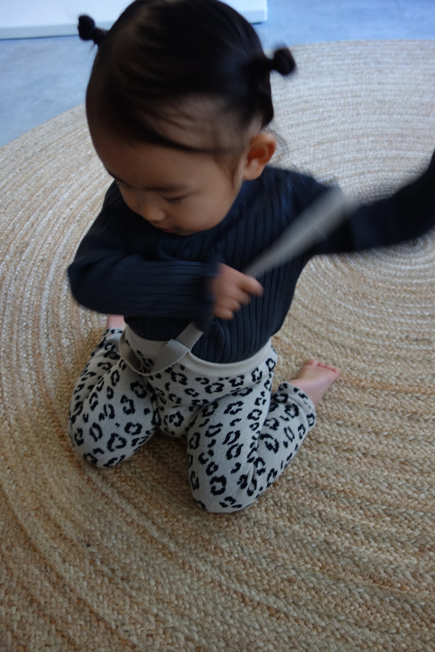 LEOPARD FOOTLESS KNIT TIGHTS