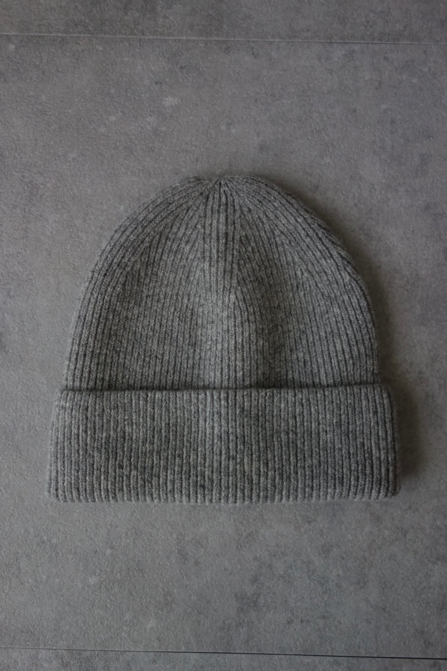 KNIT BEANIE