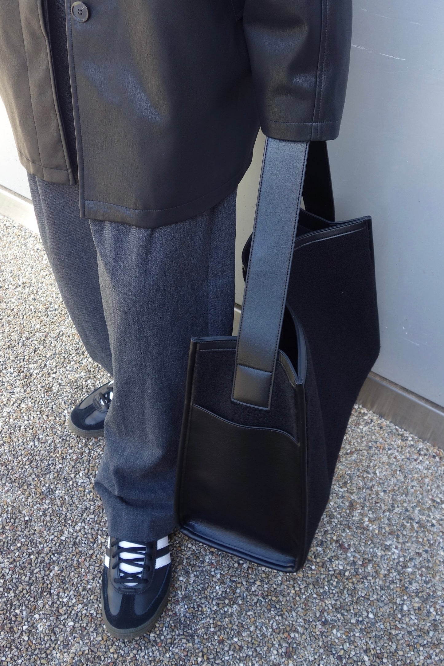 LEATHER BOA TOTE