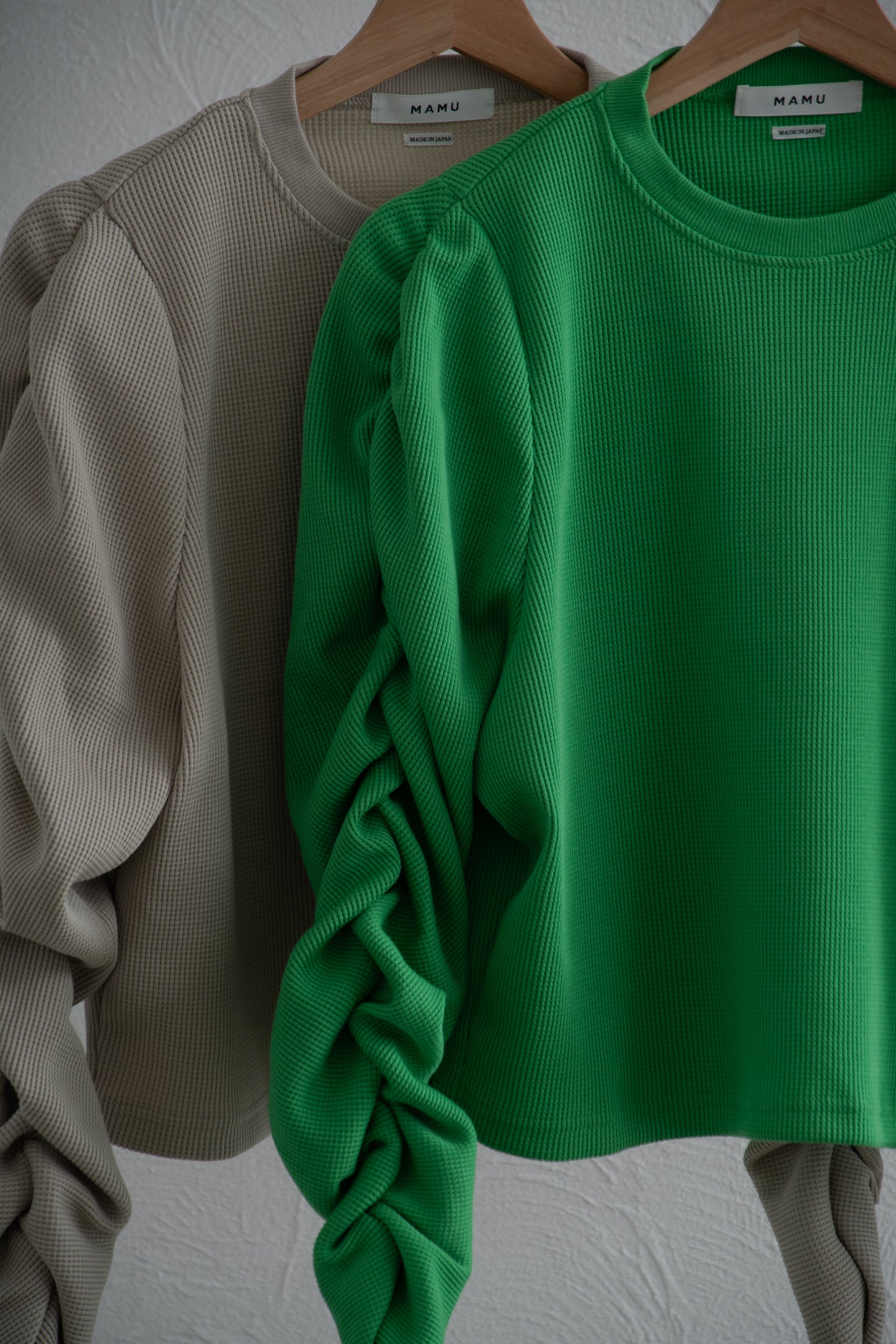 THERMAL GATHER TOPS (GREEN)
