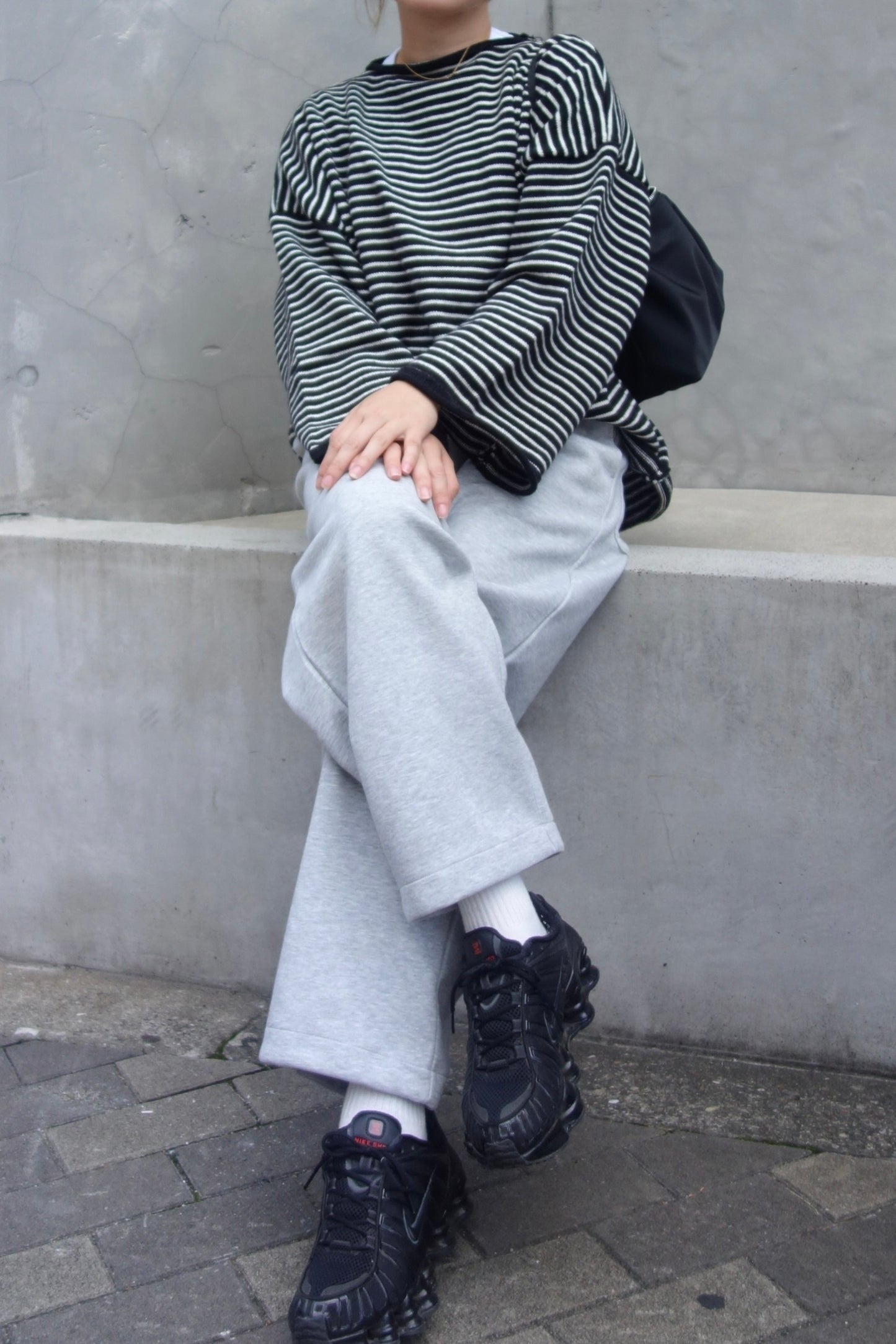 予約 / WIDE SLEEVE BORDER KNIT