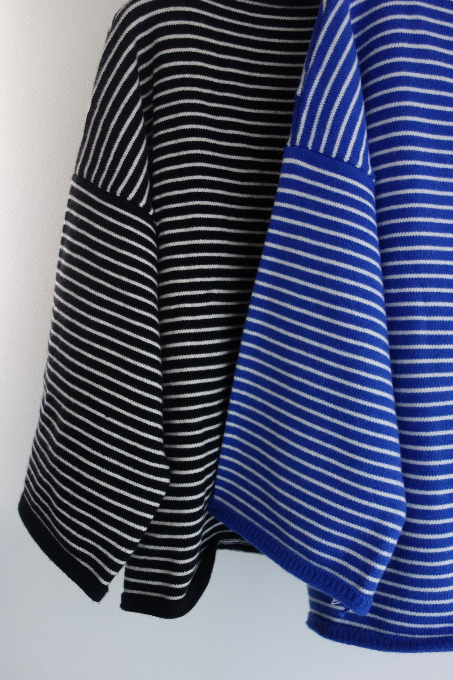 予約 / WIDE SLEEVE BORDER KNIT