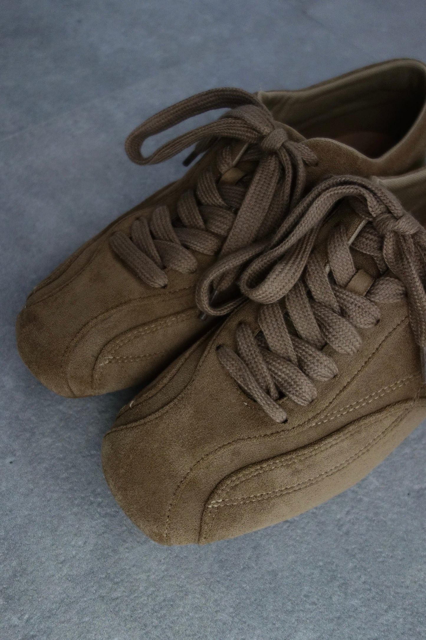 予約 / SUEDE SNEAKER