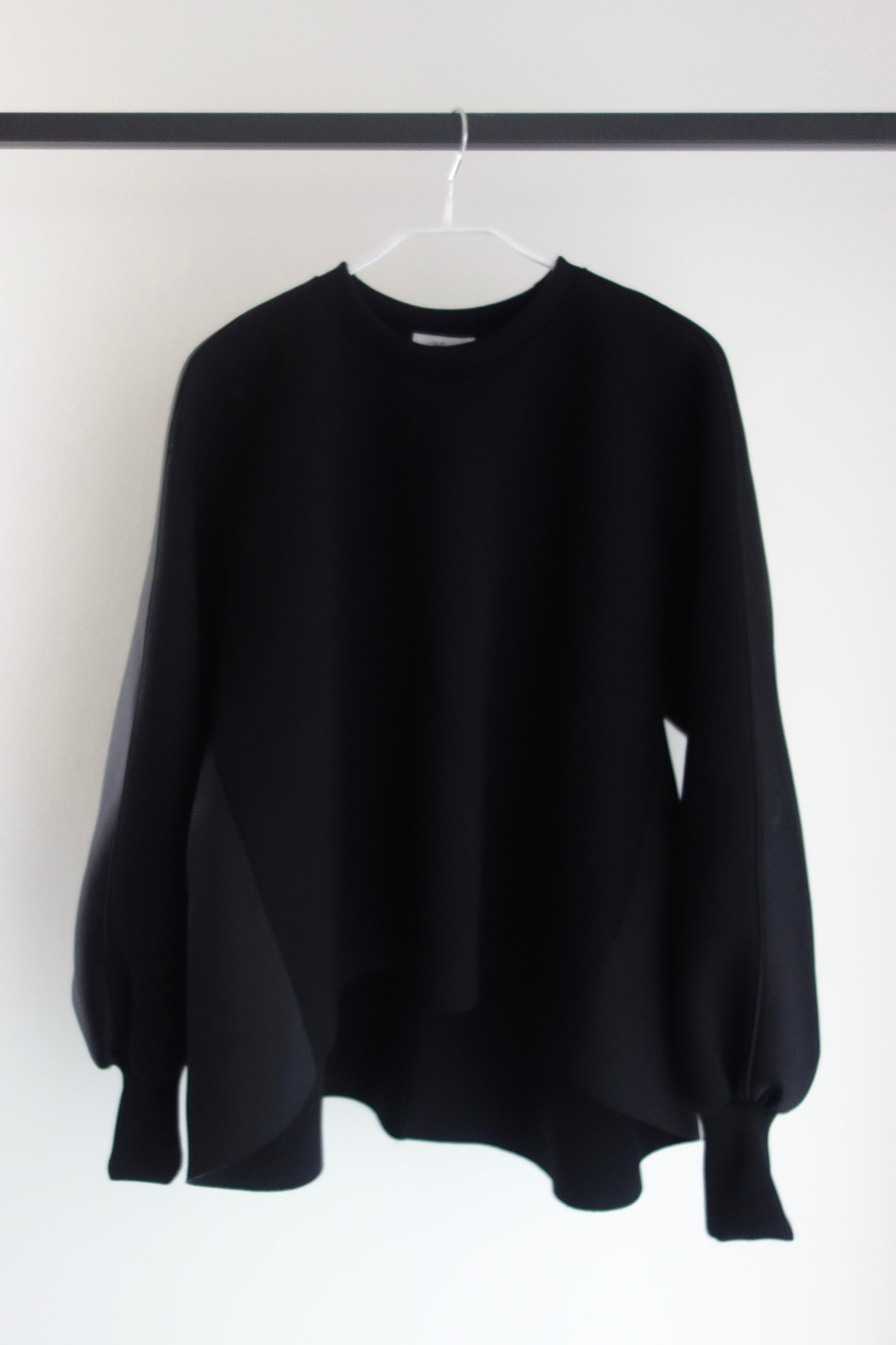 【新品未着用】MEER. AMERICAN SLEEVE FLARE TOP 新品未着用】MEER. AMERICAN SLEEVE FLARE TOP