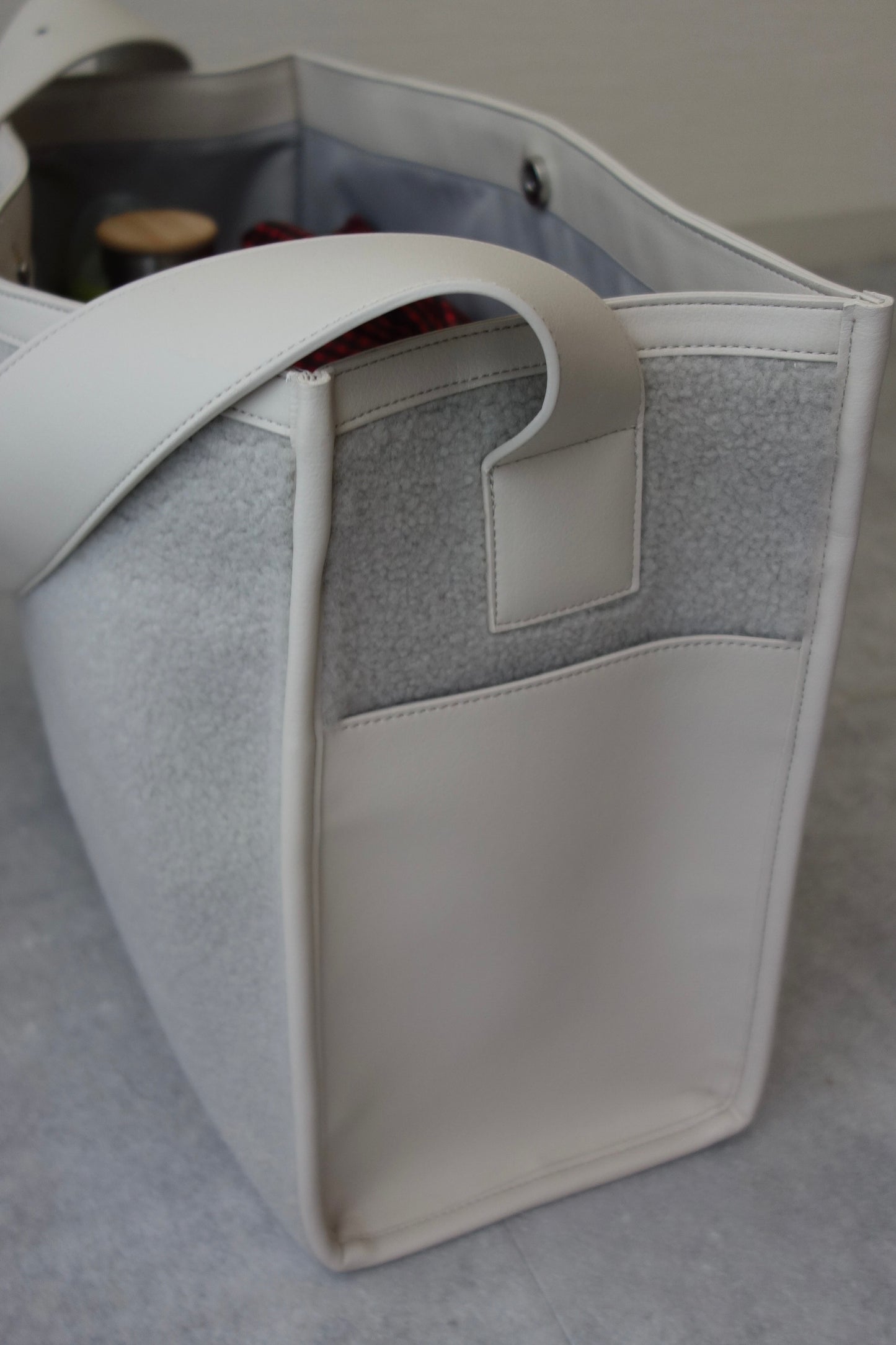 LEATHER BOA TOTE