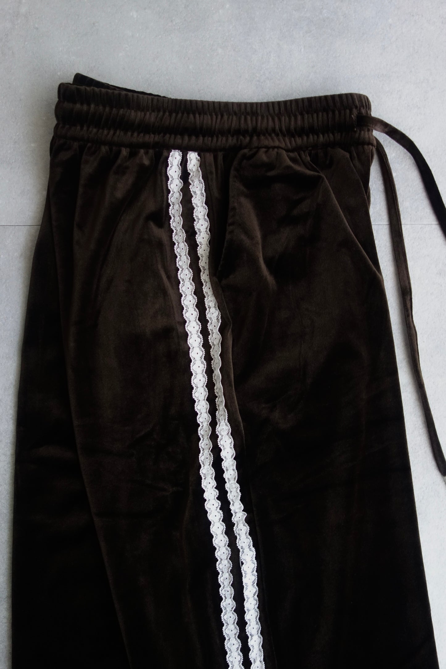 予約 / VELVET LACE PANTS