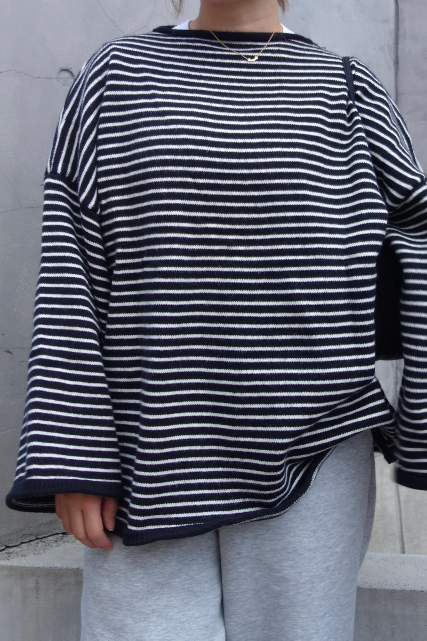 予約 / WIDE SLEEVE BORDER KNIT