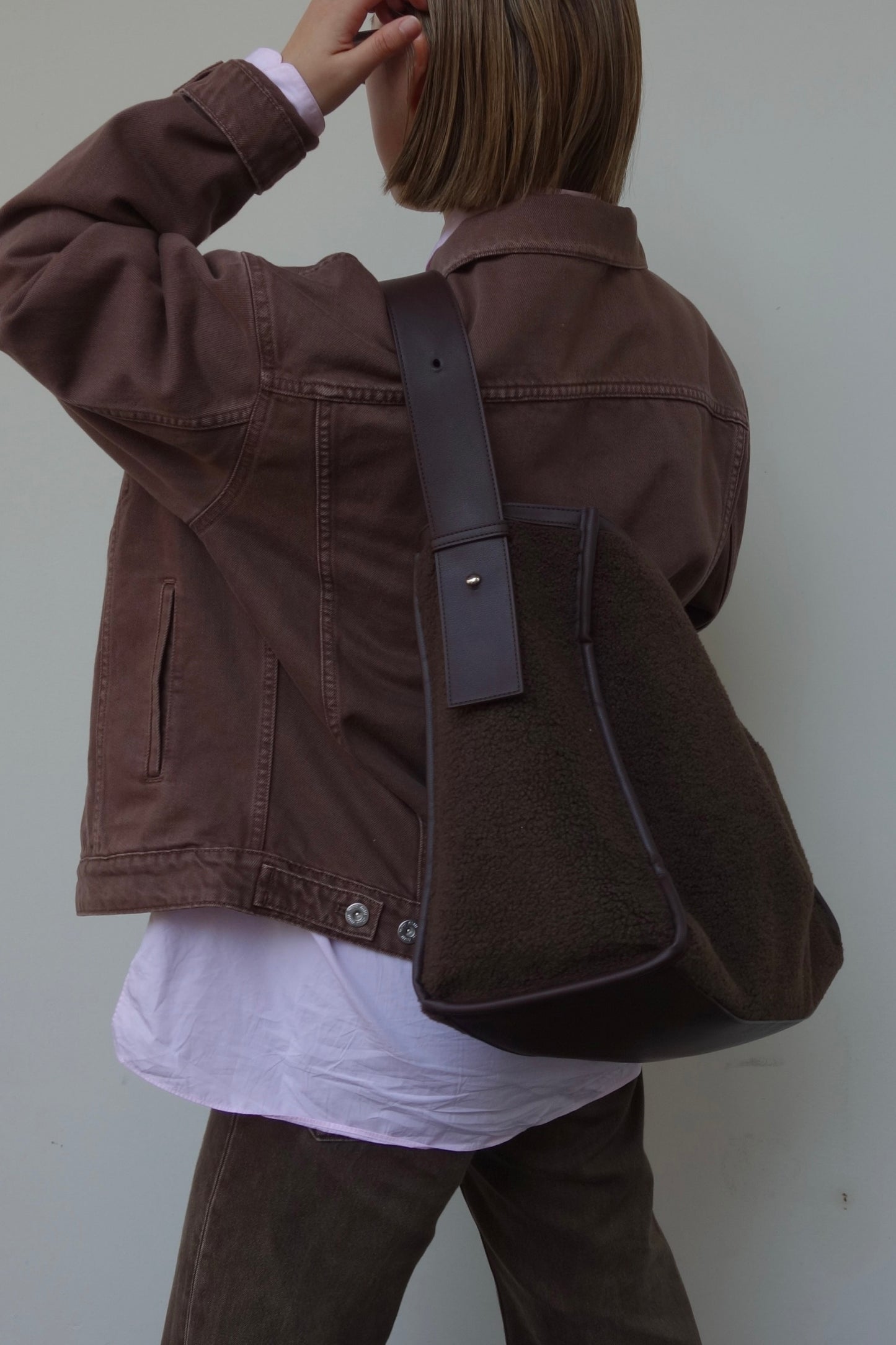 LEATHER BOA TOTE