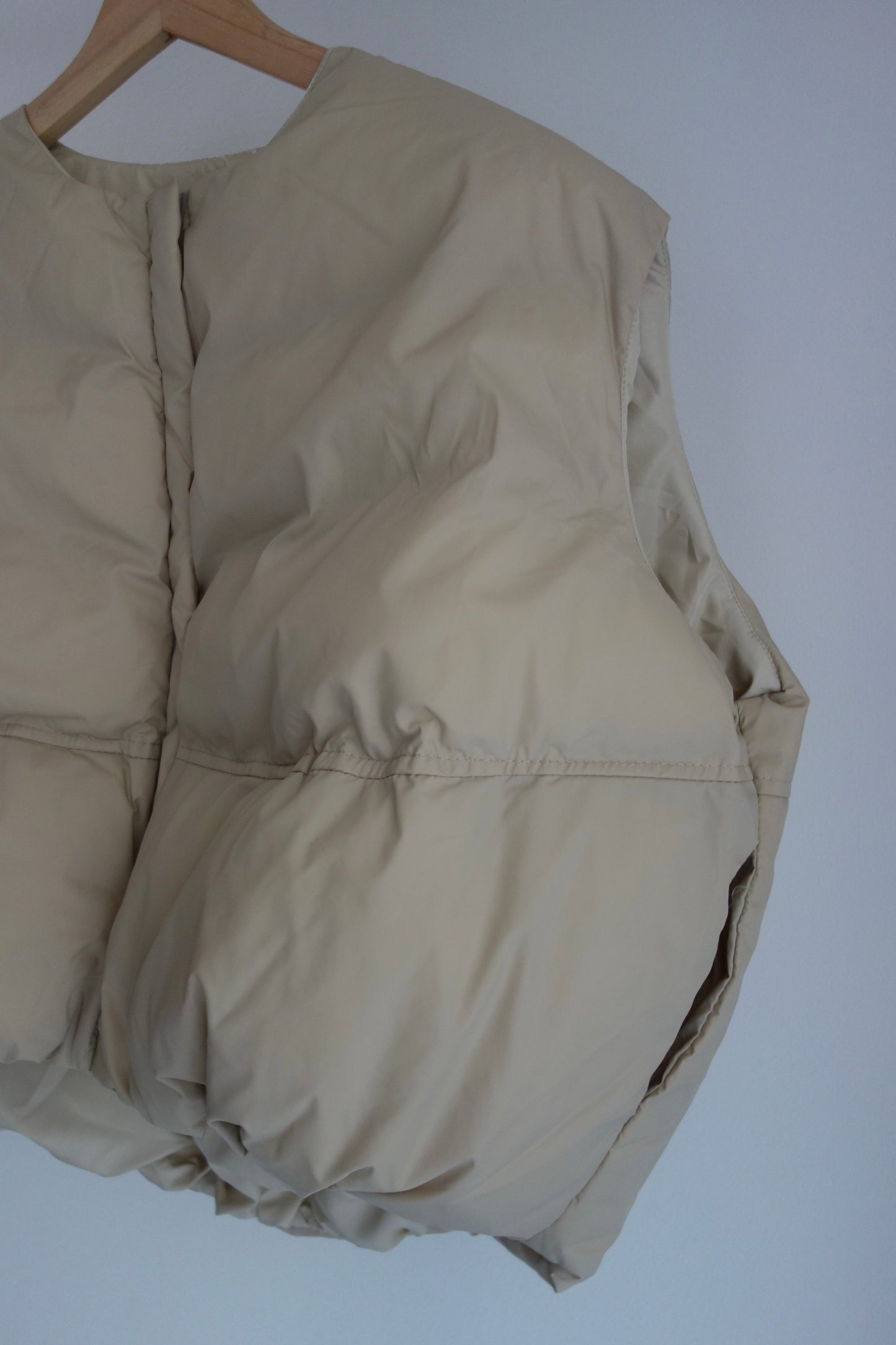 予約 / PADDING DOWN VEST