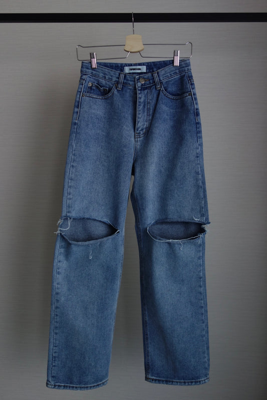 CUT STRAIGHT DENIM
