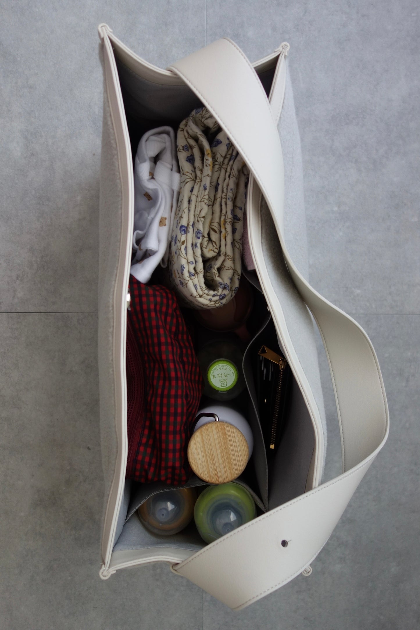 LEATHER BOA TOTE