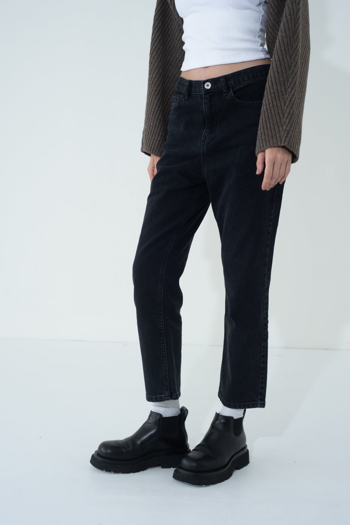 CROPPED BASIC DENIM