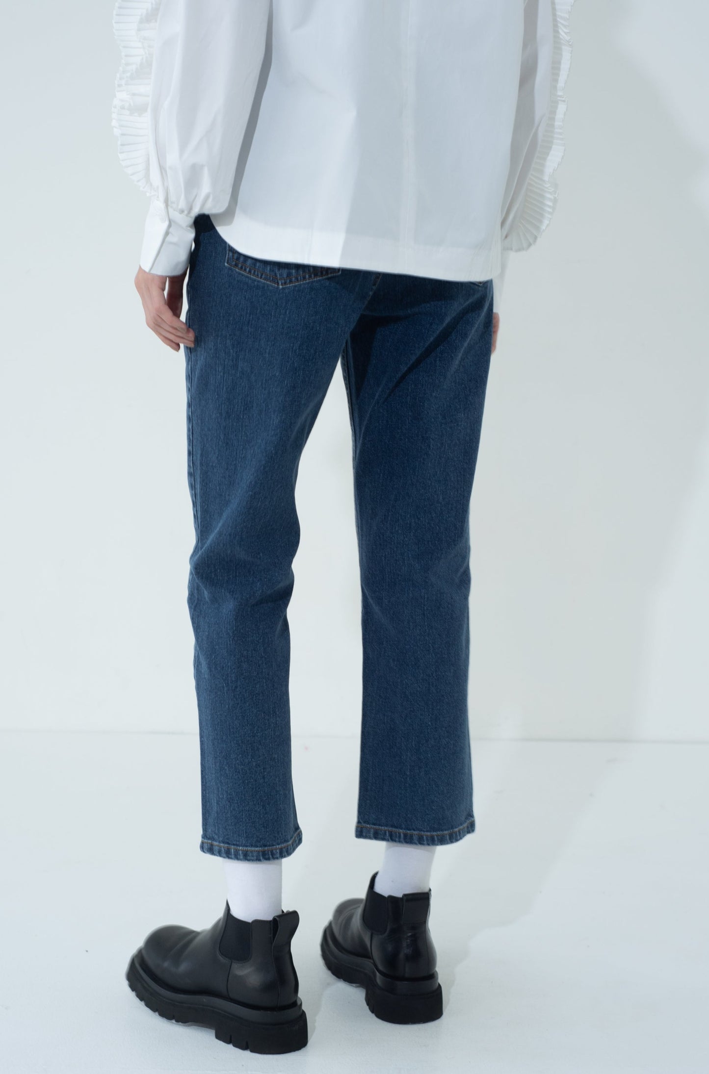 CROPPED BASIC DENIM