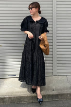 画像をギャラリービューアに読み込む, ［予約］ FRILL JACQUARD DRESS
