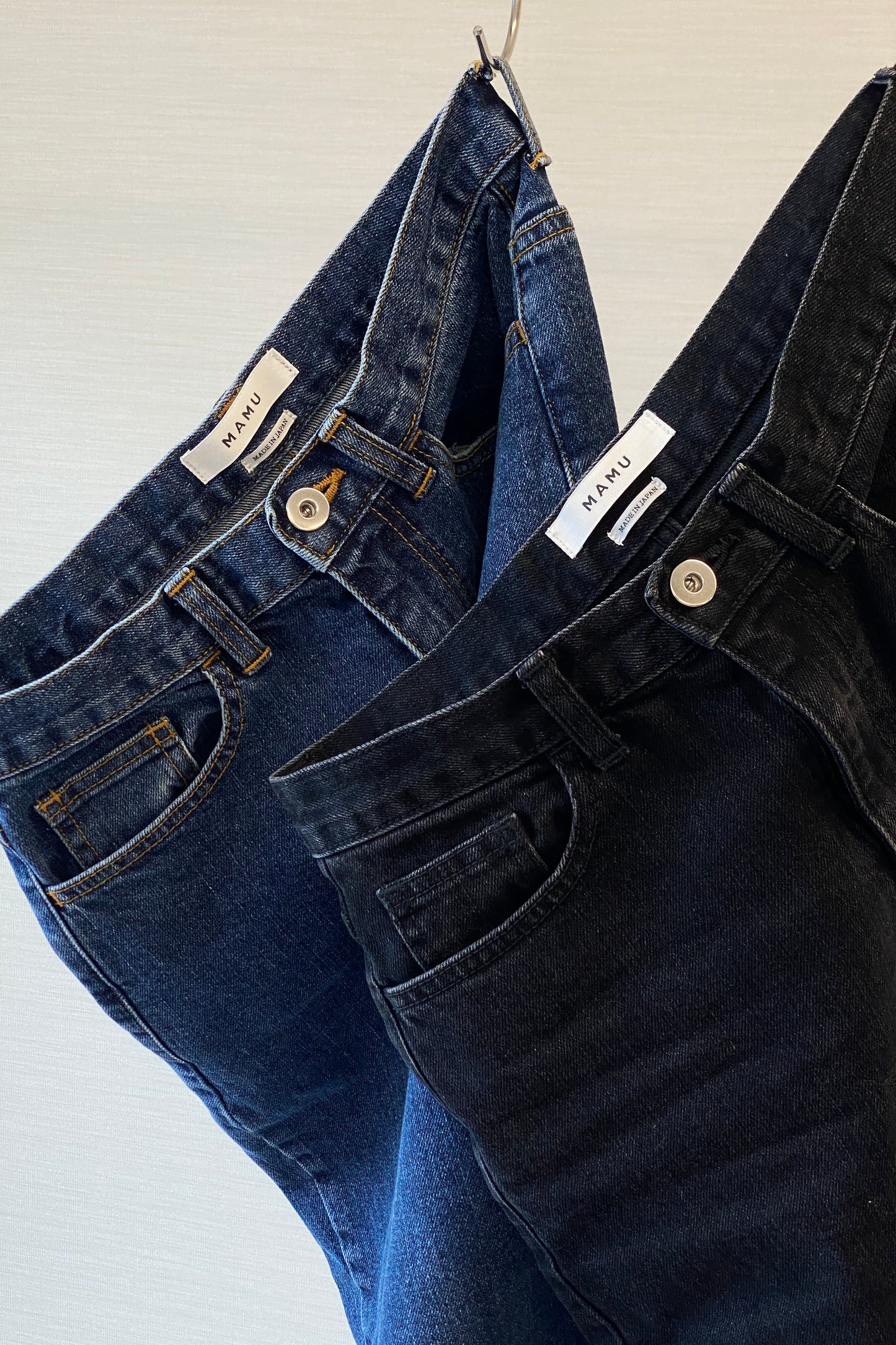 CROPPED BASIC DENIM